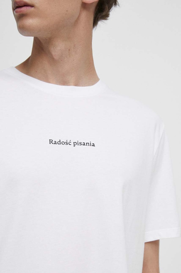 T-shirt bawełniany męski z domieszką elastanu - Kolekcja jubileuszowa. 2023 Rok Wisławy Szymborskiej x Medicine, kolor biały RW23.TSM357