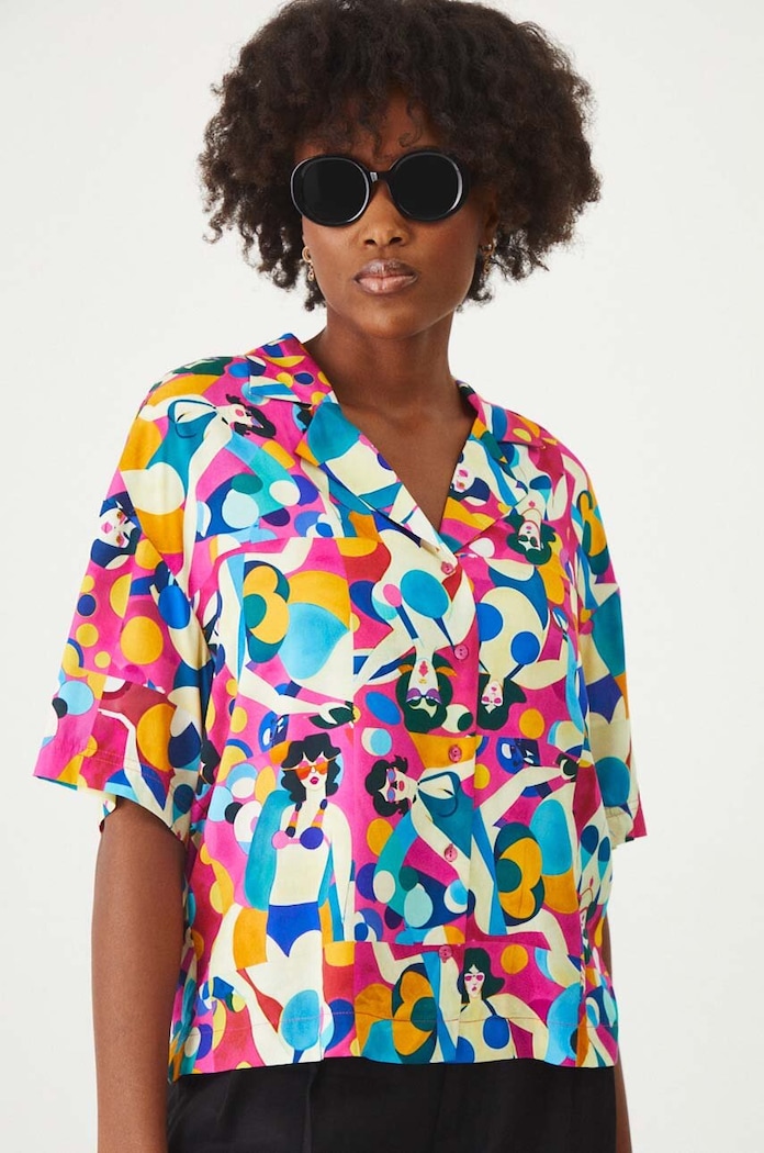 Koszula damska oversize z kolekcji Magia Miejsc kolor multicolor RW24-KKD150 multicolor RW24