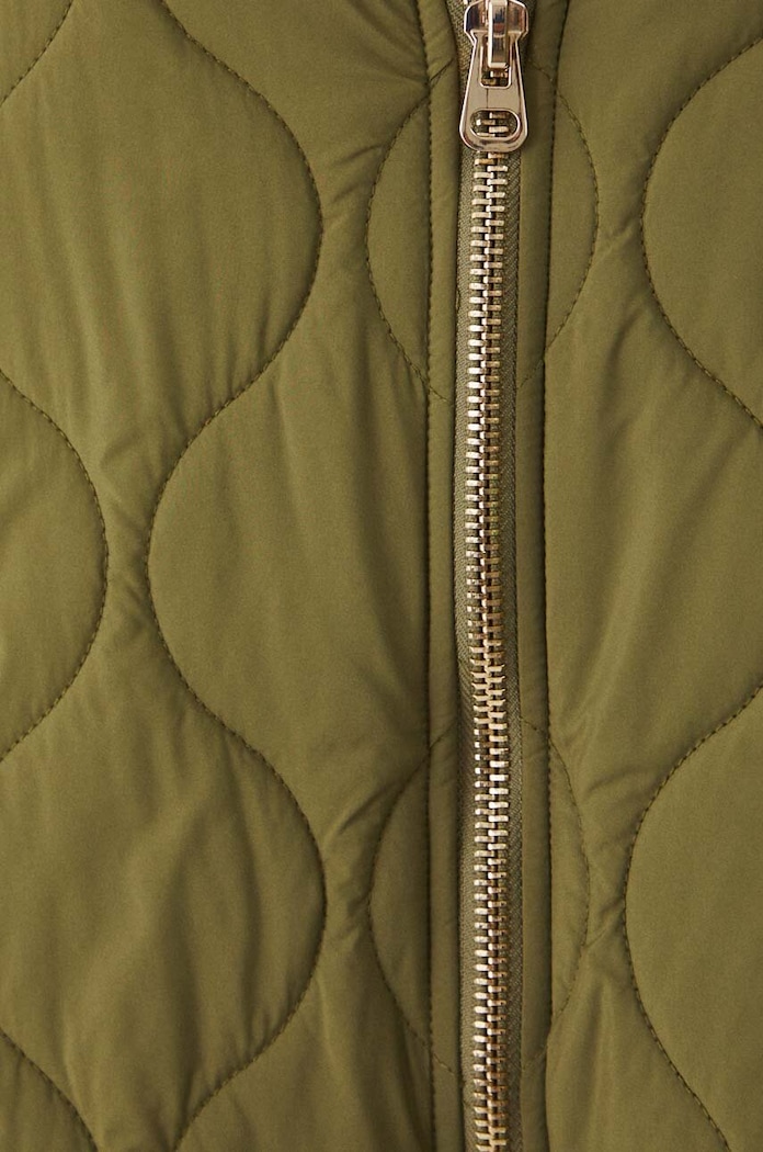 Bunda dámská oversized, s prošíváním zelená barva RW24-KUD300