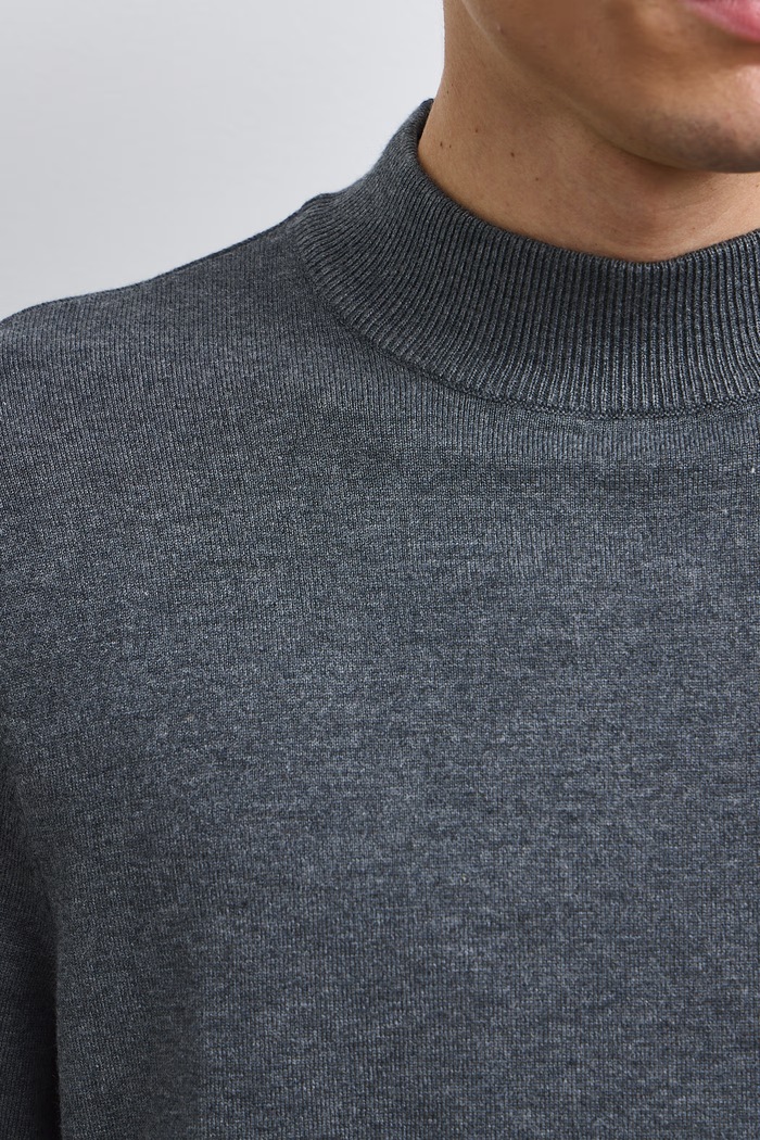 Sweter męski z wiskozą szary RW24-SWM052