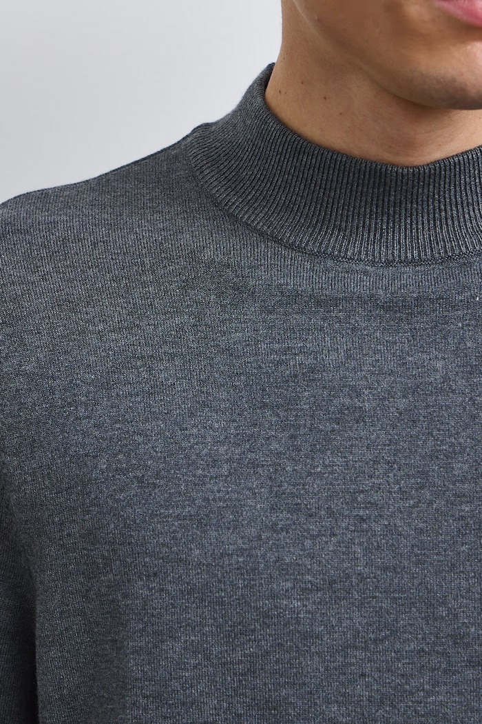 Sweter męski z wiskozą szary RW24-SWM052