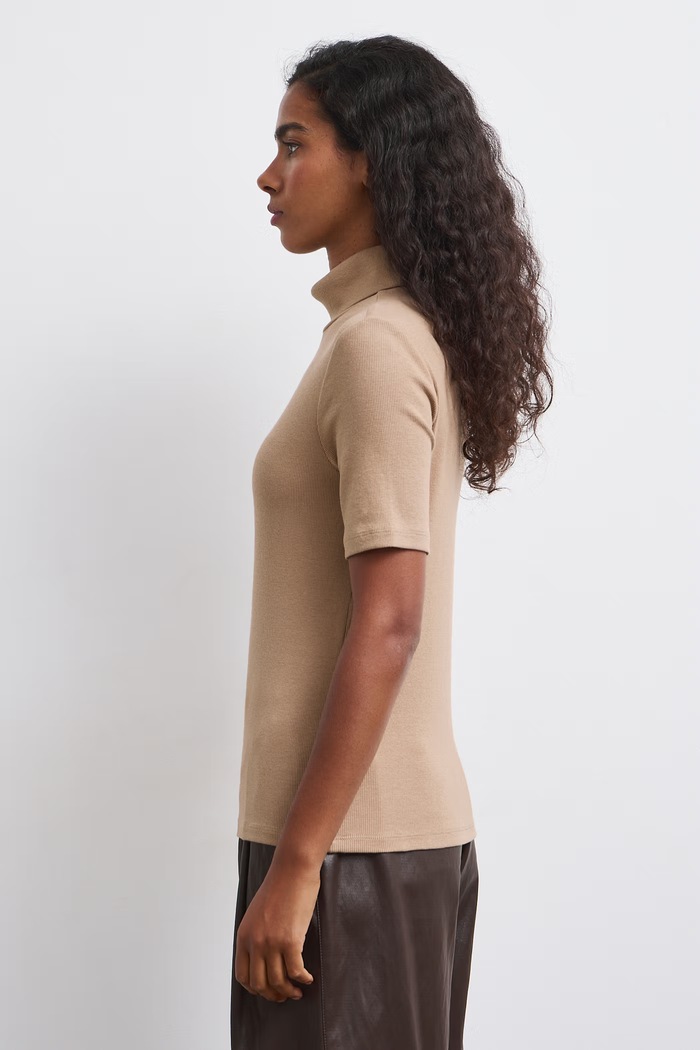 Medicine T-shirt damski RW24-TSD070 beżowy RW24