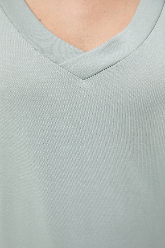 T-shirt basic damski z modalem RW24-TSD404 zielony