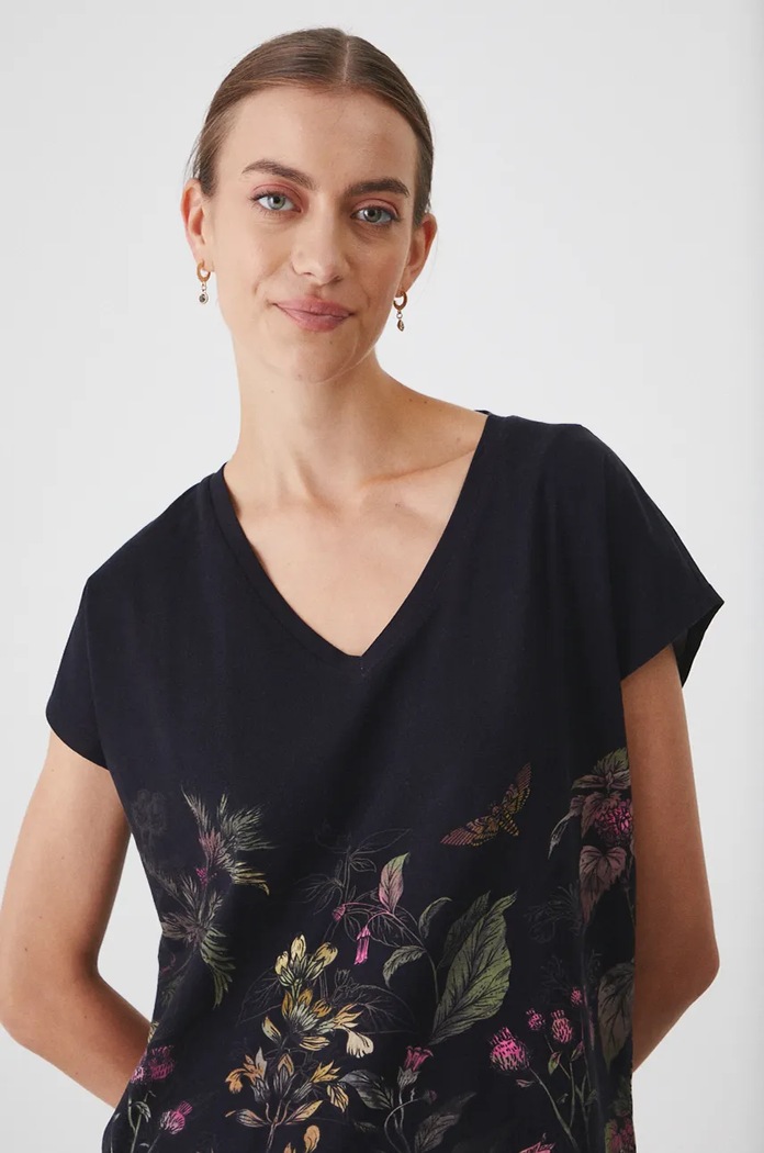 T-shirt bawełniany damski – Medicine z okazji roku Miłosza, kolor czarny RW24-TSD651