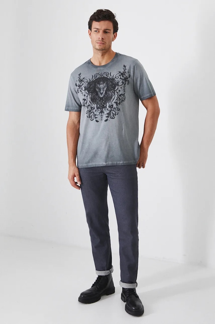 Odzież T-shirt bawełniany męski z kolekcji Zodiak - Lew kolor szary RW24-TSM957 szary
