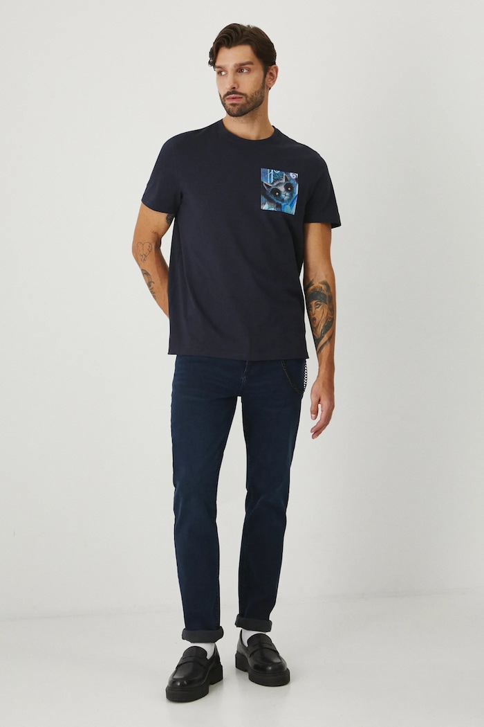 T-shirt bawełniany męski z kolekcji Karolina Matyjaszkowicz x Medicine kolor granatowy RW24-TSMB10 granatowy RW24