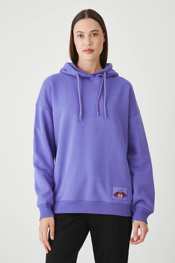 Bluza damska z ozdobną naszywką aplikacja fioletowy RW25-BLD011