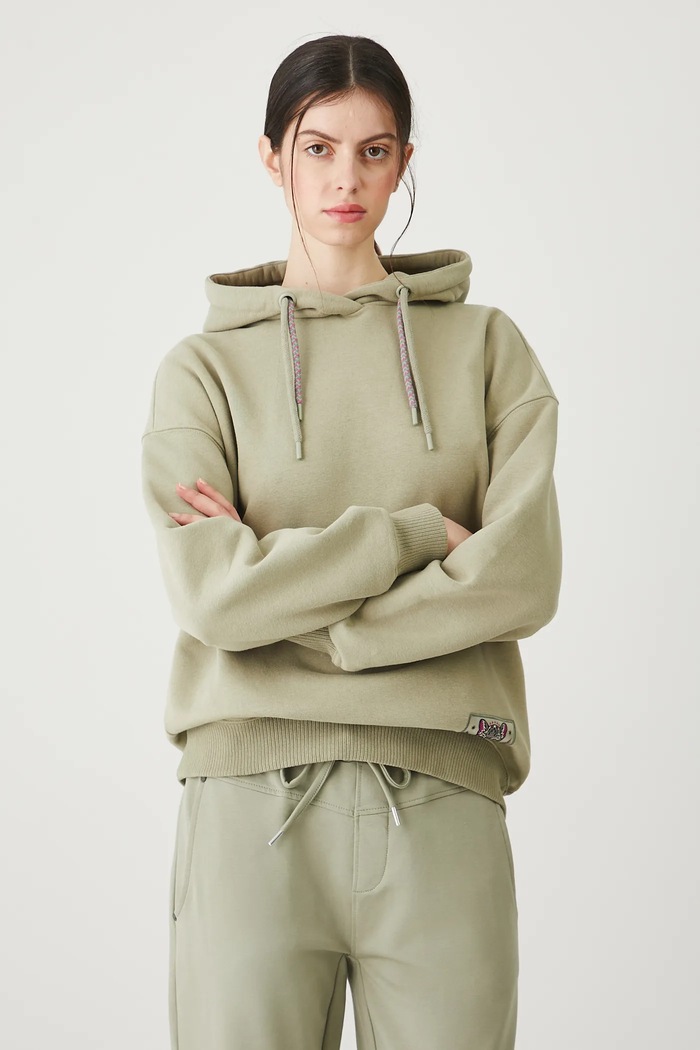 Bluza damska z ozdobną naszywką zielony RW25-BLD011