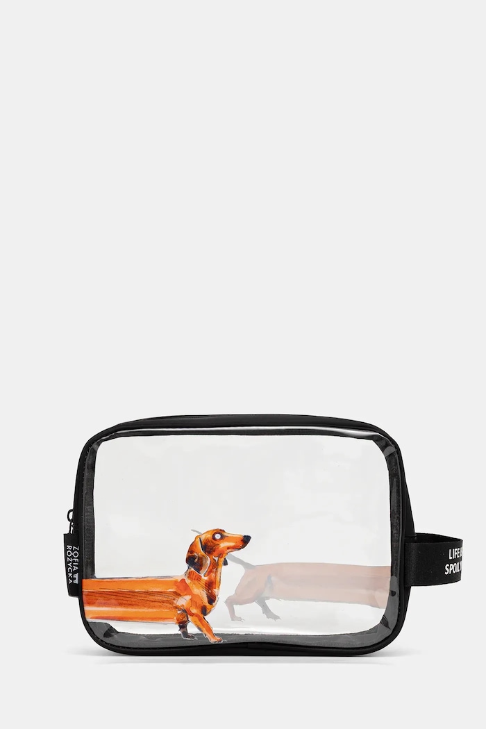 Kosmetyczka travel z okazji Dnia Psa – Zofia Różycka x Medicine czarny RW25-COU451