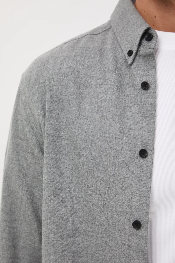 Koszula męska z kołnierzykiem button-down RW25-KDM093 szary
