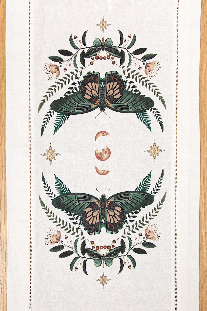 Bieżnik bawełniany z nadrukiem 40 x 180 cm RW25-ORU603 beżowy RW25