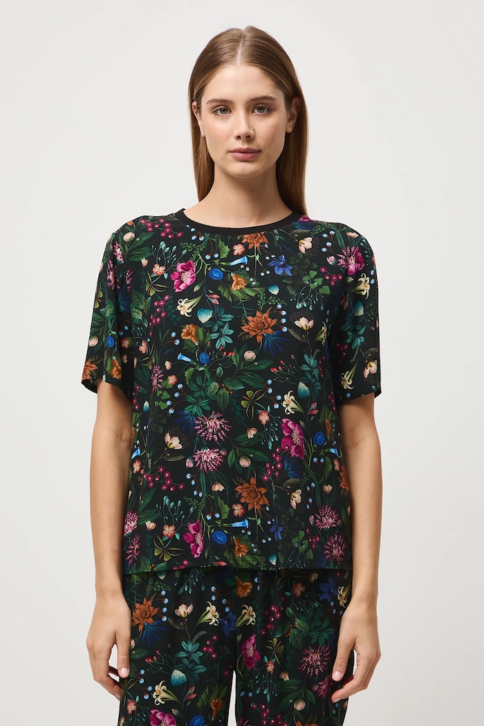 Odzież Piżama damska z wiskozy wzorzysta RW25-PJD600 multicolor