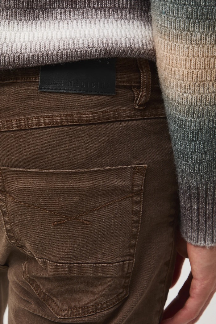 Medicine jeansy RW25-SJM703 brązowy