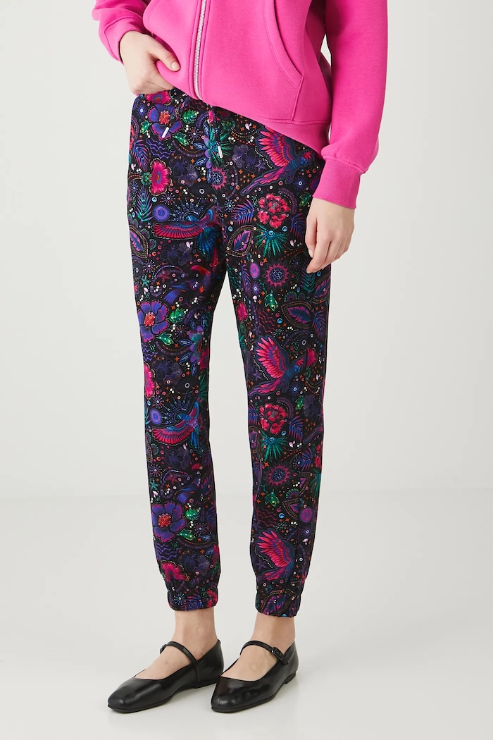 Spodnie dresowe bawełniane damskie z elastanem wzorzyste z elastanem multicolor RW25-SPD013