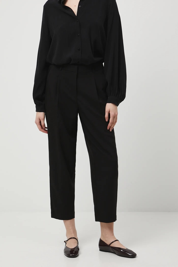 Spodnie damskie slouchy gładkie tkanina czarny RW25-SPD304