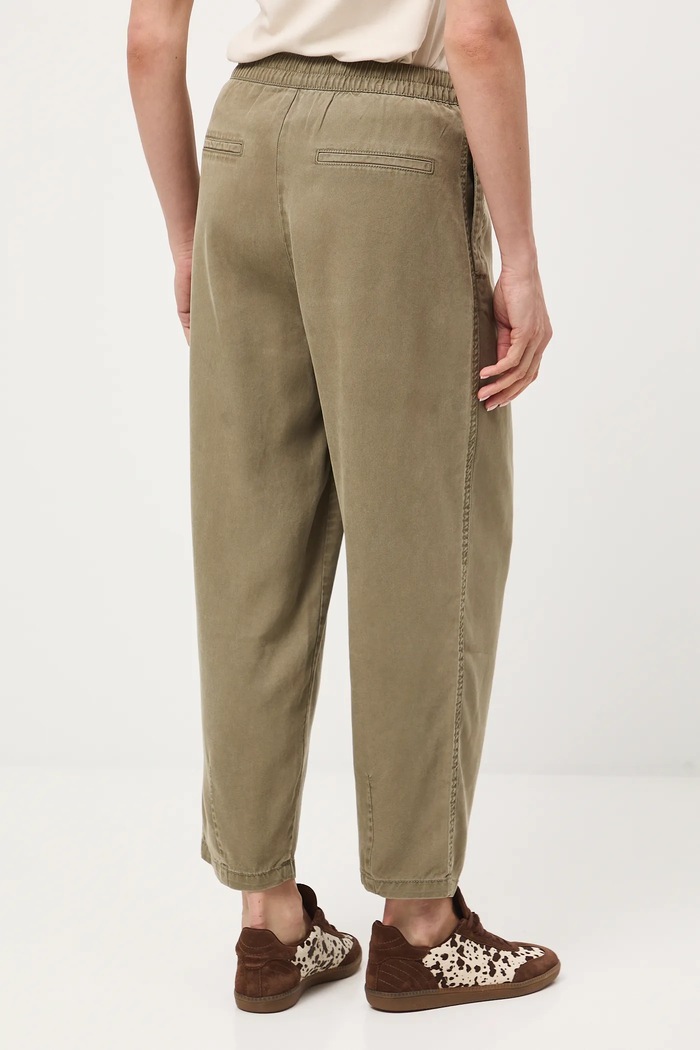 Abbigliamento Medicine pantaloni RW25-SPD400 verde