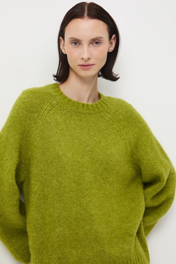 Sweter z wełną alpaki gładki zielony RW25-SWD906