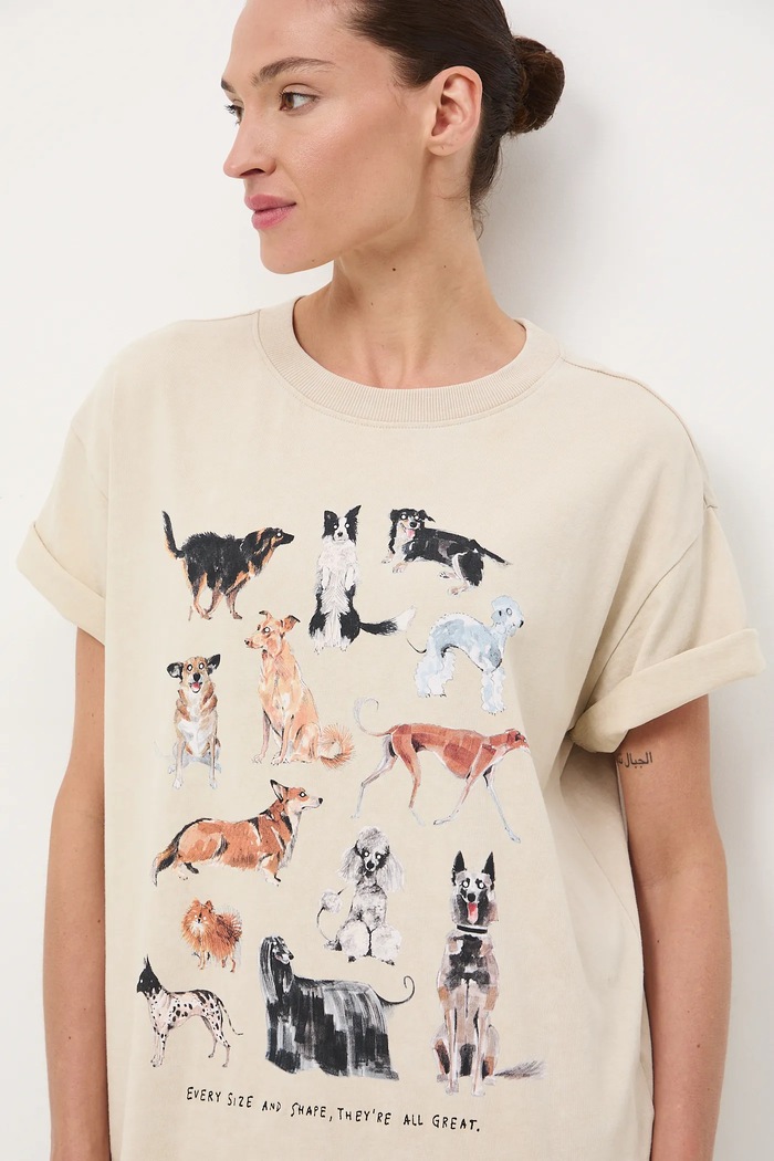 T-shirt bawełniany damski z okazji Dnia Psa – Zofia Różycka x Medicine RW25-TSD450 beżowy