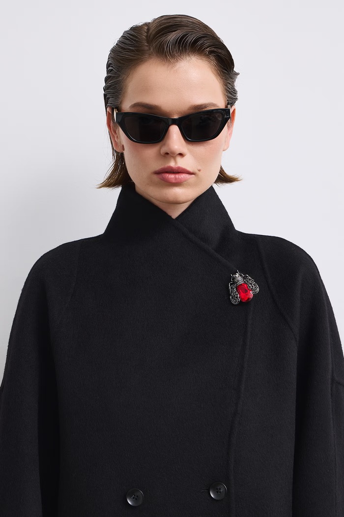 Medicine Dámska brošňa čierna RW26-AKD304