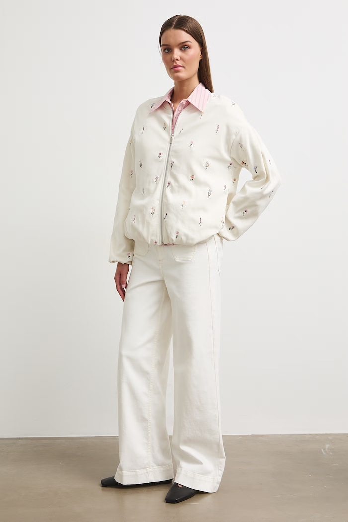 Medicine bluza rozpinana damska RW26-BLD200 beżowy RW26