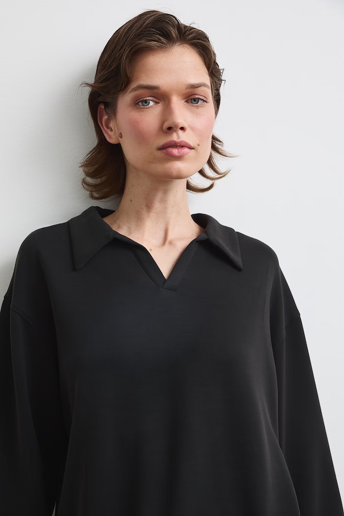 Bluza damska z modalem gładka czarny RW26-BLD400