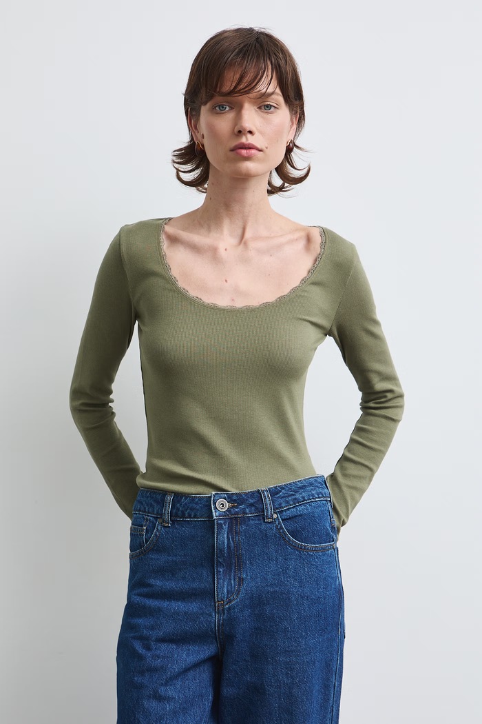 Longsleeve damski z koronkowymi wstawkami RW26-BUD032 zielony RW26