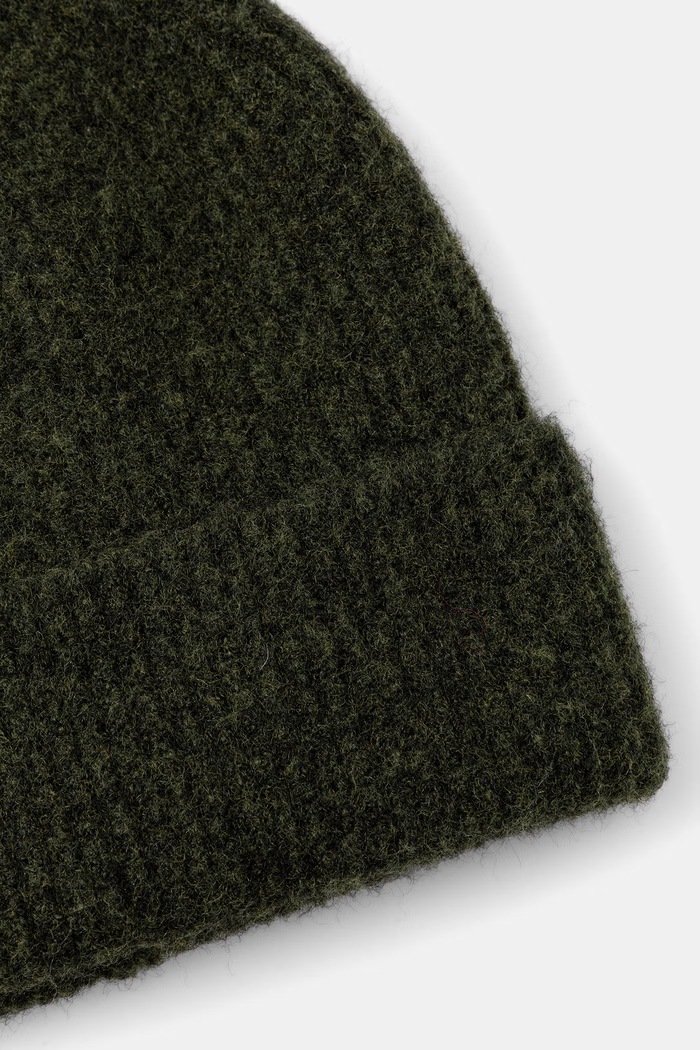 Medicine Czapka beanie damska z dodatkiem wełny RW26-CDD080 zielony RW26