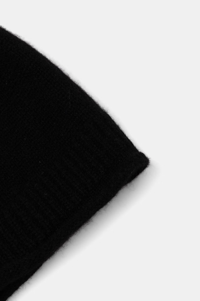 Akcesoria Medicine Czapka beanie damska kaszmirowa RW26-CDD506 czarny