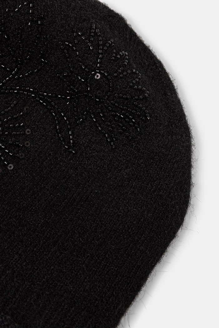 Akcesoria Medicine Czapka beanie damska z dodatkiem wełny RW26-CDD713 czarny