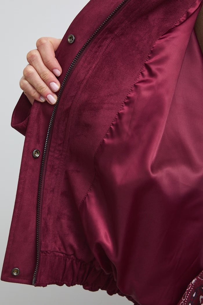 Bunda bomber dámska z imitácie semišu RW26-KUD300 burgundské