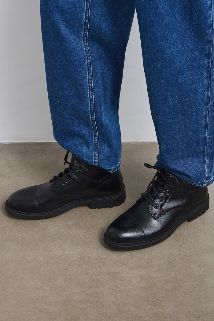 Medicine Buty męskie RW26-OBM601