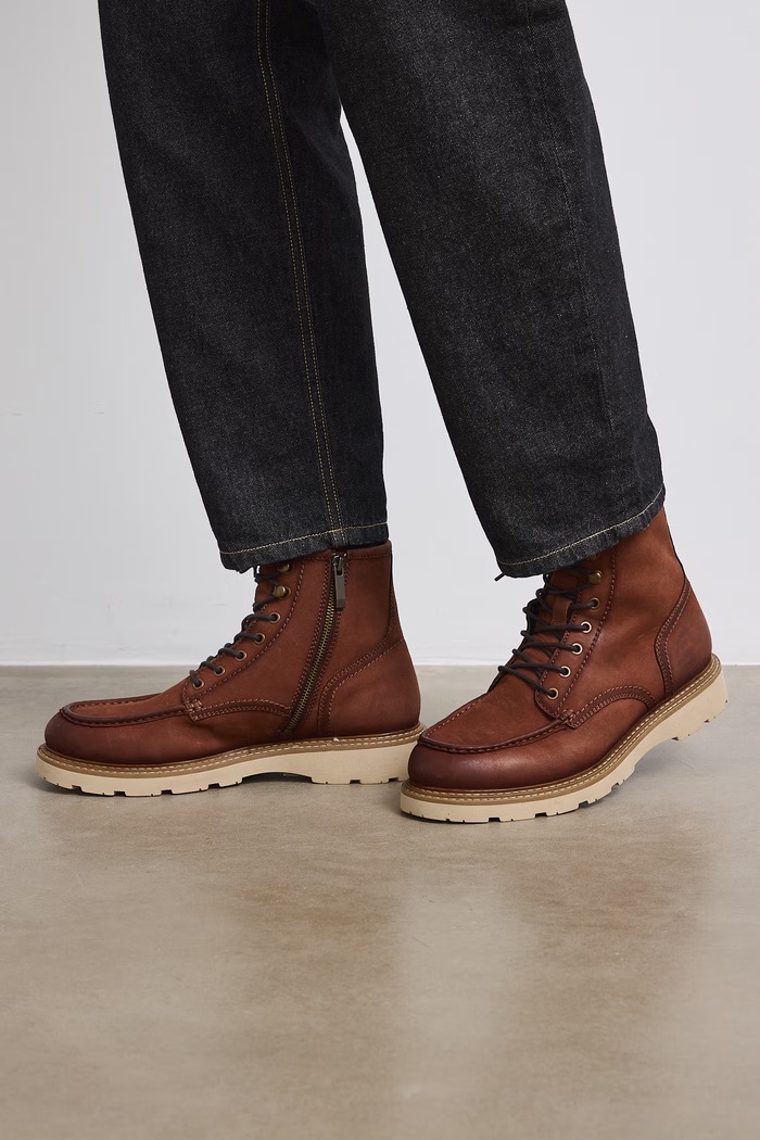 Medicine Buty męskie skórzane RW26-OBM604