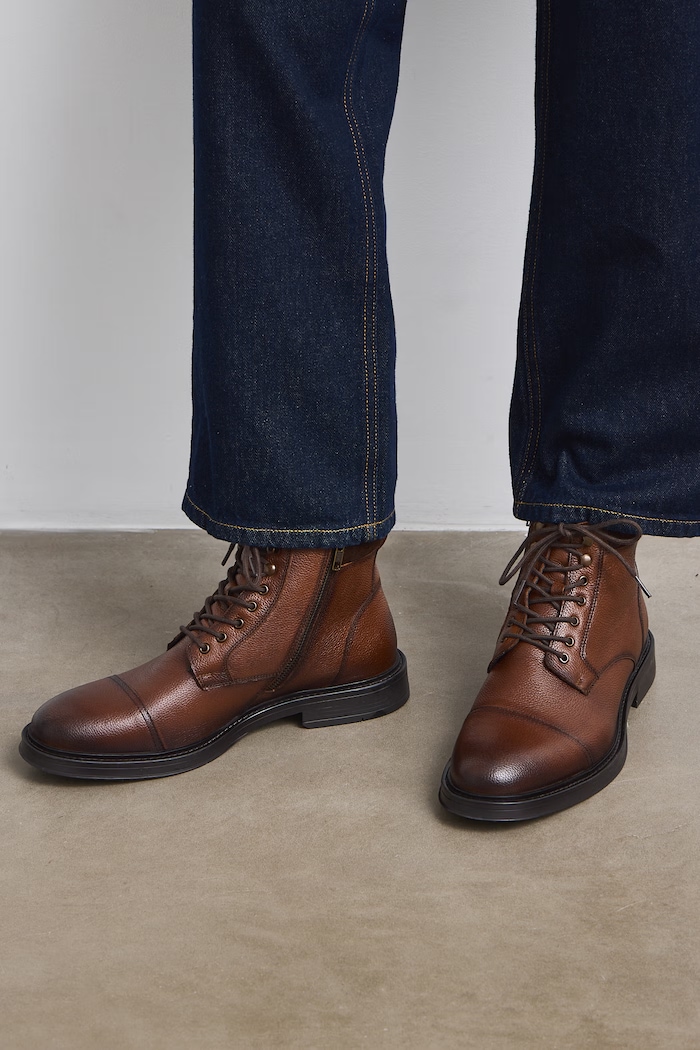 Medicine Buty męskie skórzane brązowy RW26-OBM607