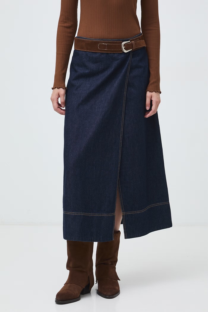 Spódnica rozkloszowana jeansowa z paskiem RW26-SDD303 granatowy RW26