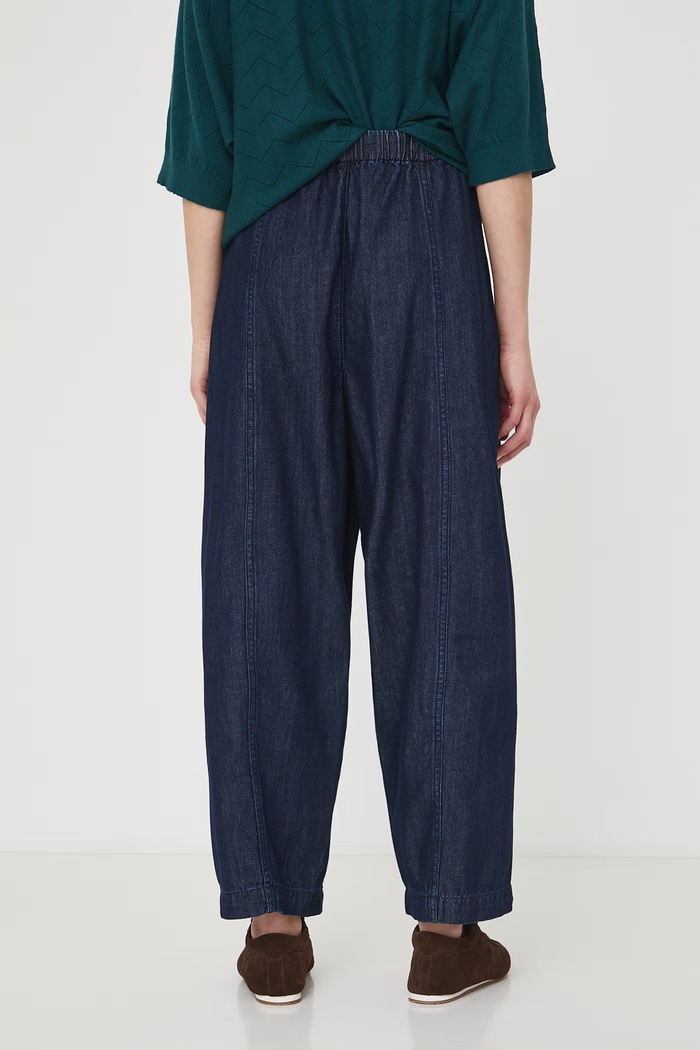 Odzież Medicine jeansy slouchy damskie RW26-SJD103 granatowy