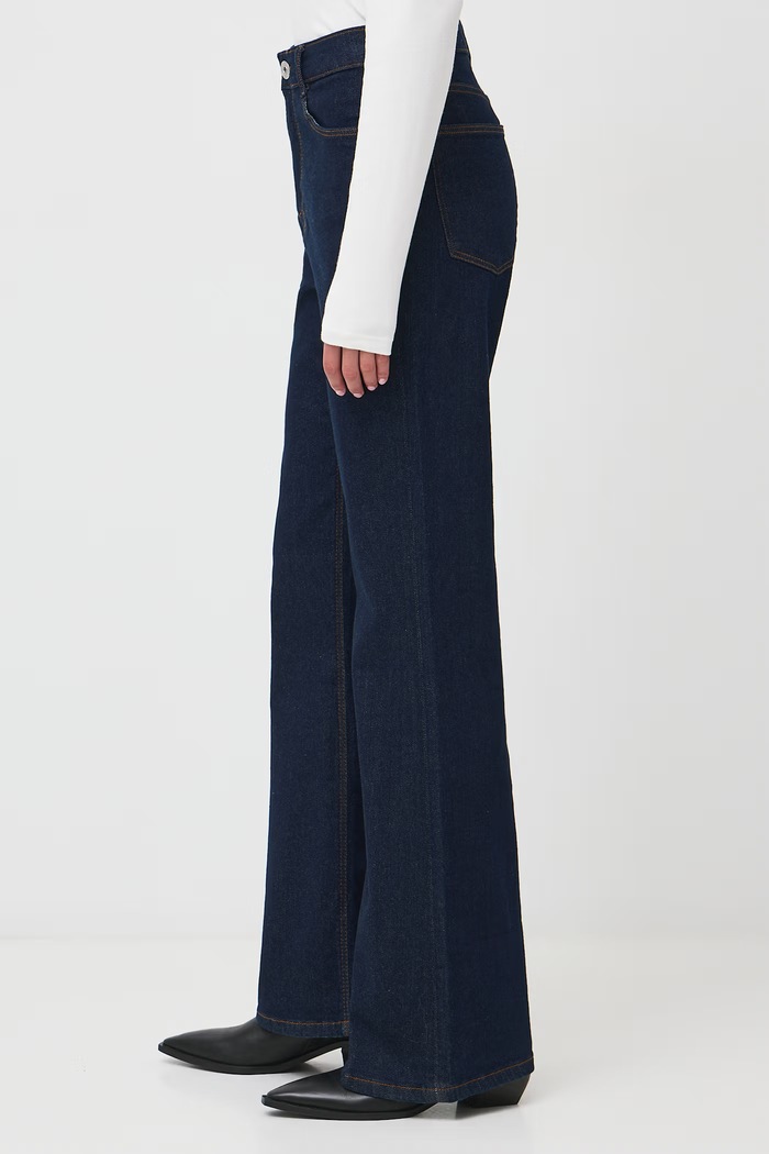 Odzież Medicine Jeansy flare damskie RW26-SJD900 granatowy