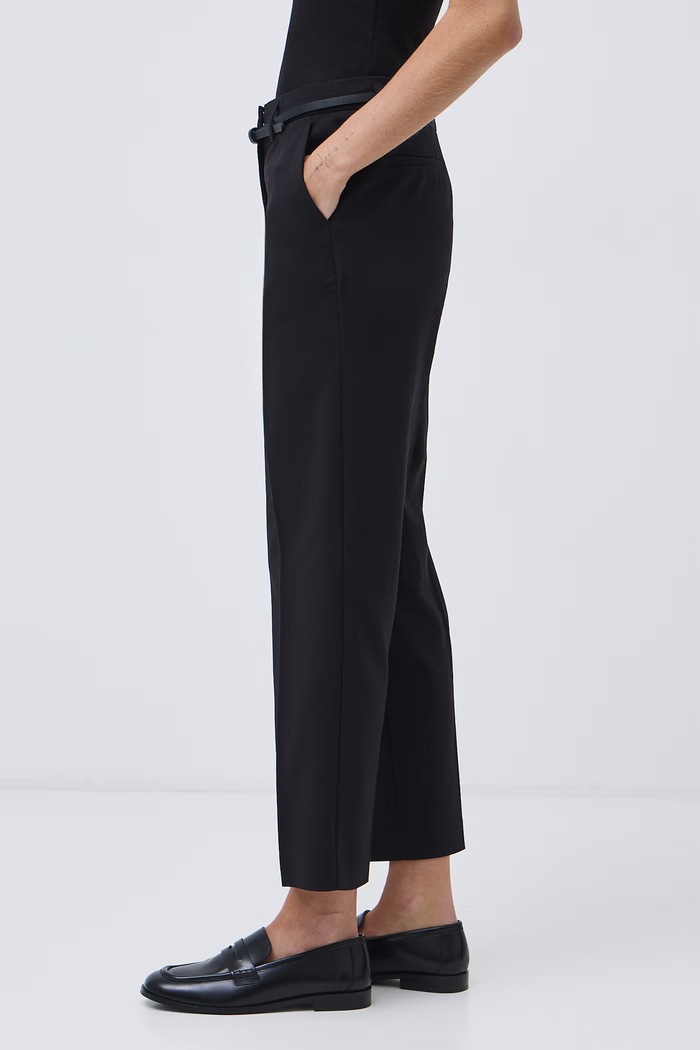 Spodnie chinos damskie z bawełną Medicine RW26-SPD050 czarny