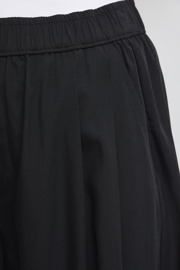 Medicine spodnie slouchy damskie z dodatkiem lnu czarny RW26-SPD101