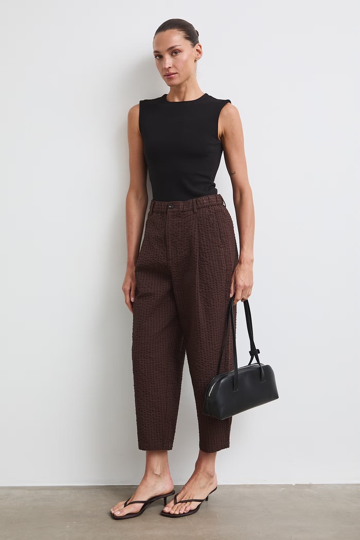 Spodnie chinos damskie bawełniane brązowy RW26-SPD103