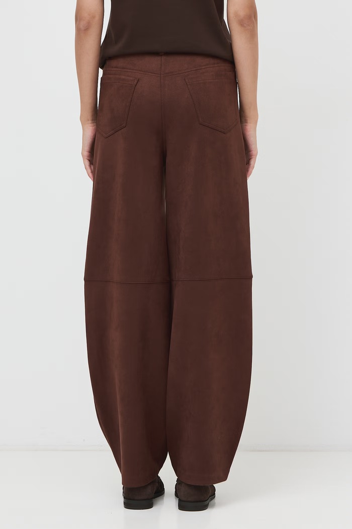 Spodnie slouchy damskie gładkie RW26-SPD605 brązowy