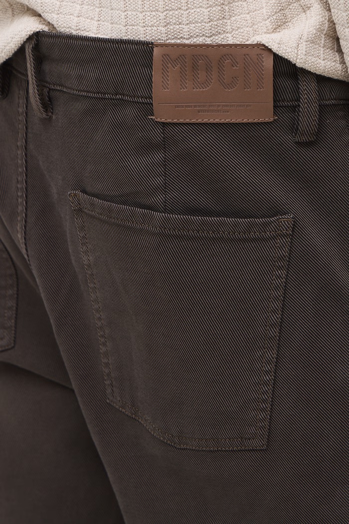 Spodnie chinos męskie Medicine RW26-SPM051 brązowy