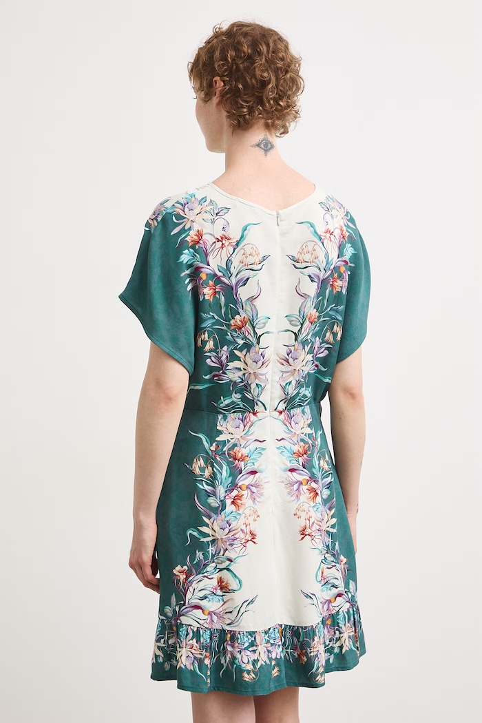 Odzież Medicine sukienka rozkloszowana z wiskozy RW26-SUD205 multicolor