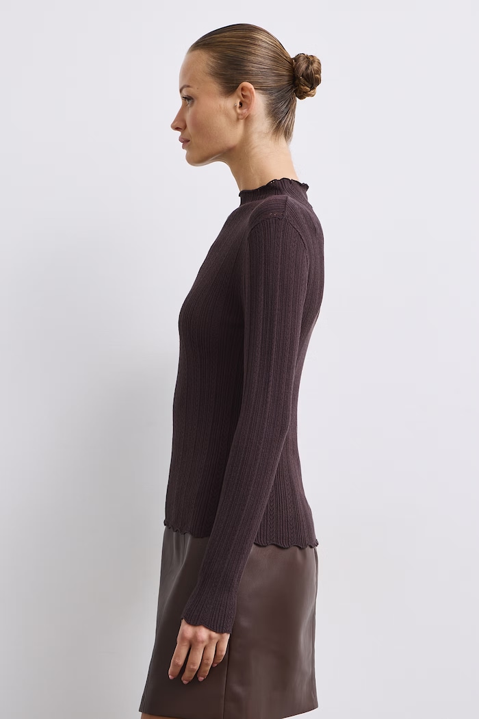 Sweter damski z wiskozą ażurowy RW26-SWD050 brązowy