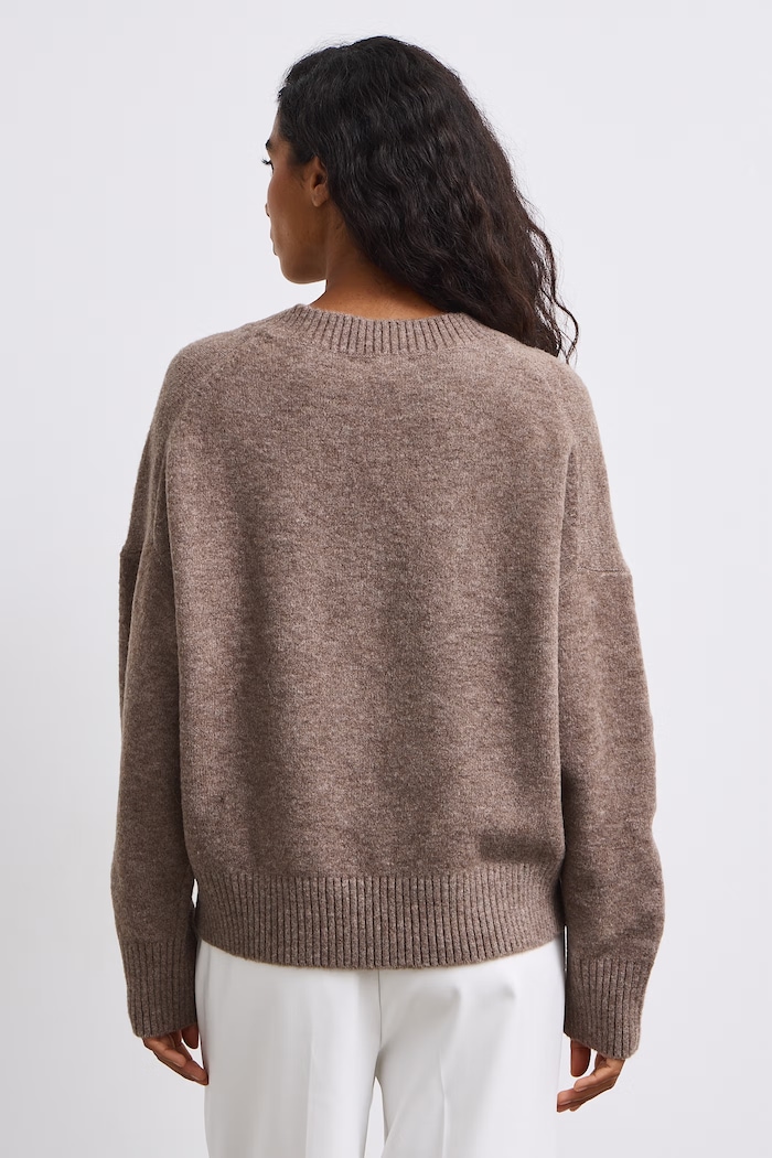 Sweter damski z dodatkiem wełny Medicine RW26-SWD063 beżowy