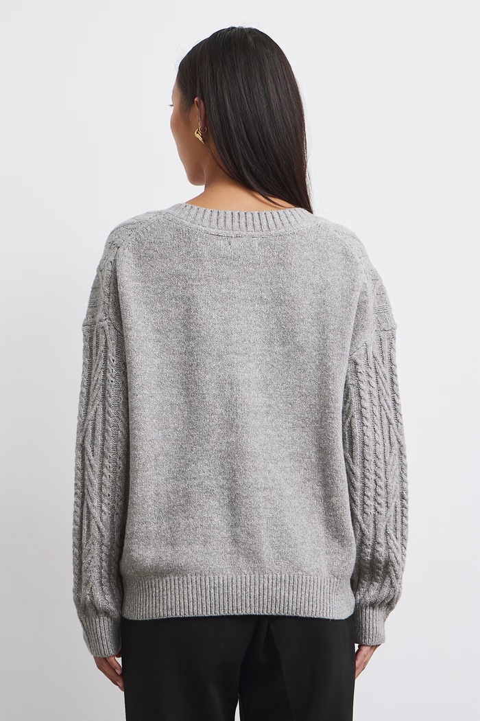 Sweter damski z bawełną Medicine RW26-SWD081 szary