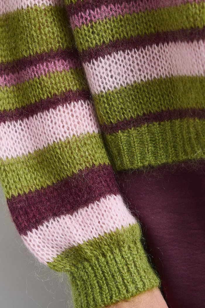 Medicine Sweter damski z wełną RW26-SWD505