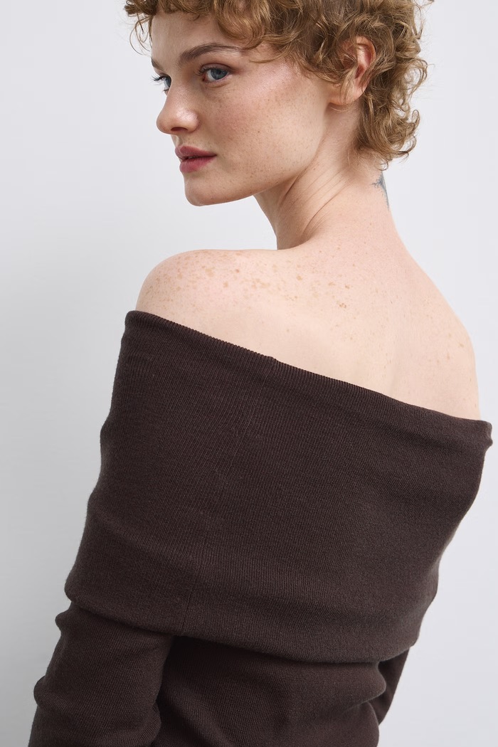 Sweter damski z wiskozą Medicine RW26-SWD507 brązowy