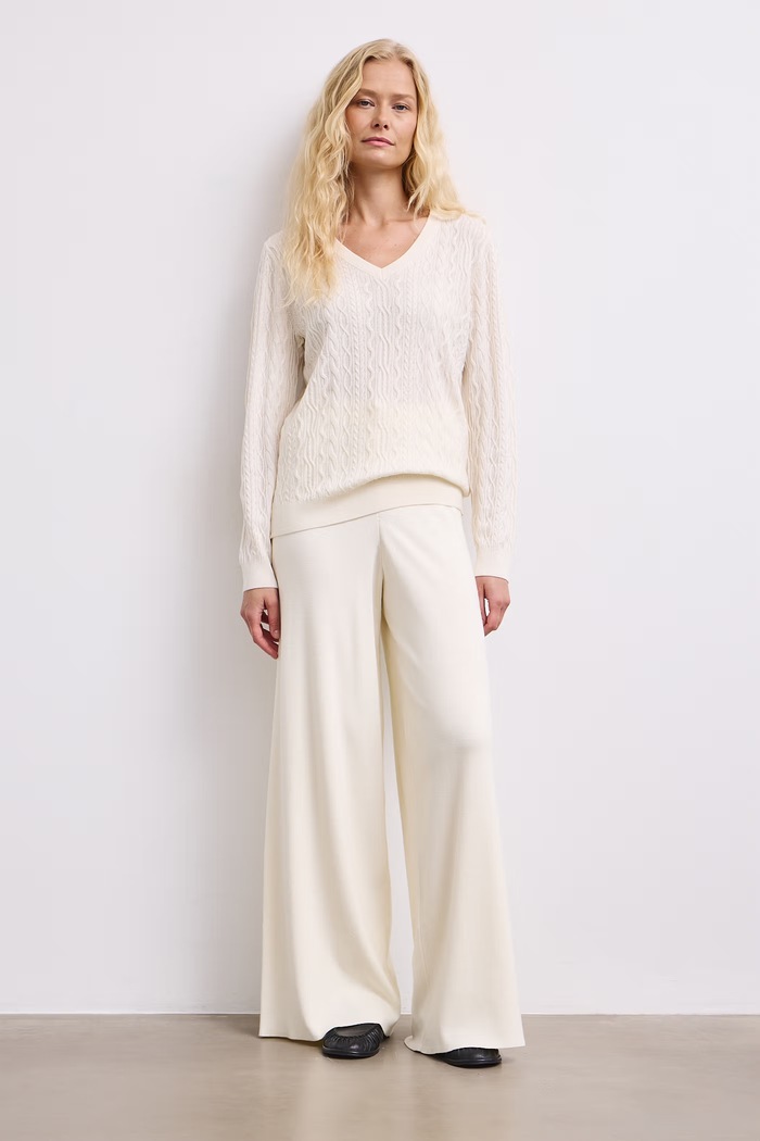 Sweter damski z wełny merino Medicine beżowy RW26-SWD620