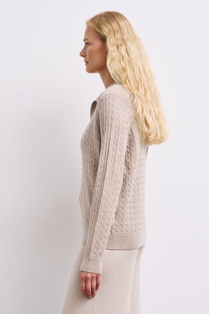 Medicine Sweter damski z wełny merino RW26-SWD621 beżowy RW26