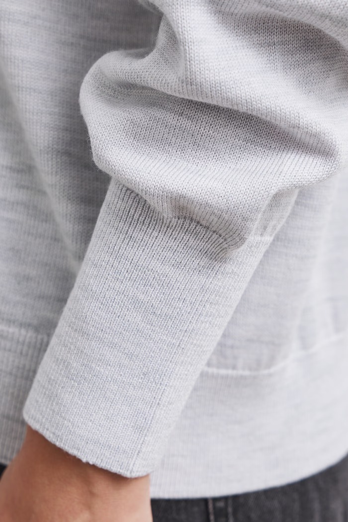 Sweter damski z wełny merino Medicine szary RW26-SWD622